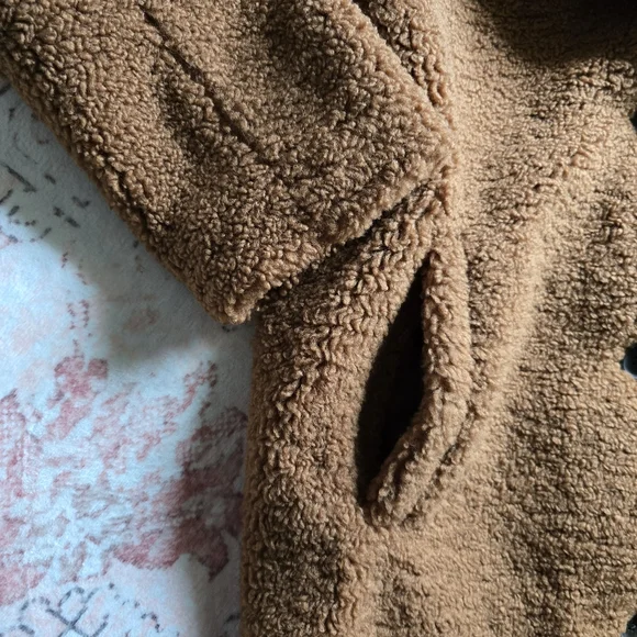 Old Navy Teddy Coat - Picture 4 of 6